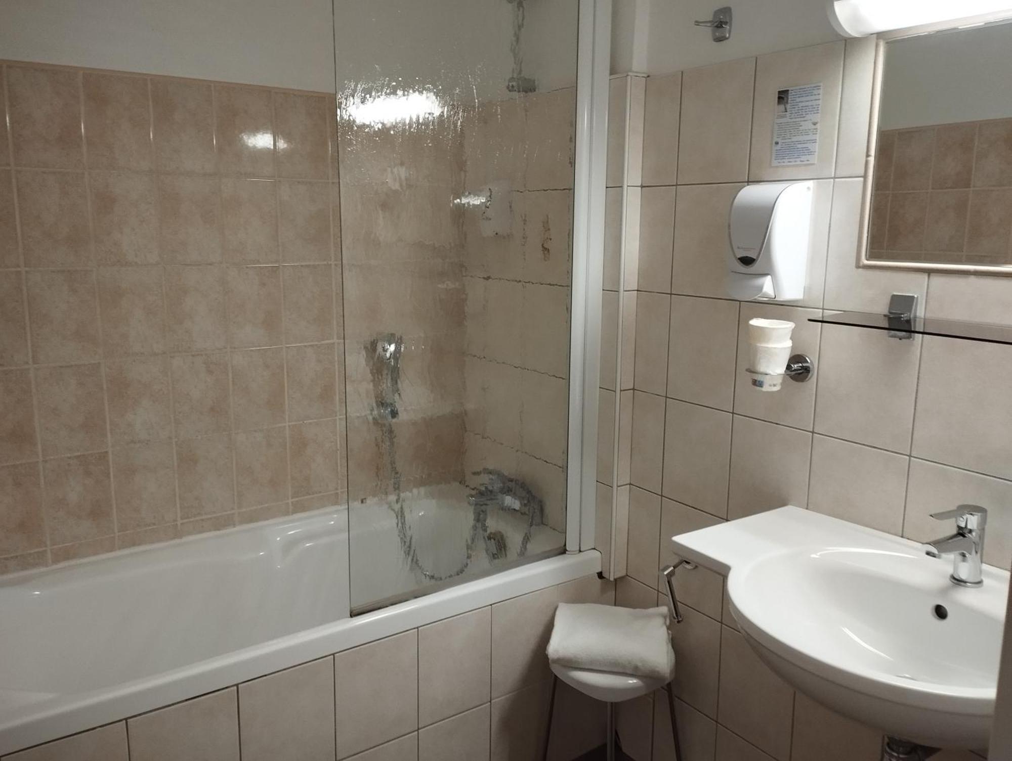 Hotel De Provence Digne-les-Bains Buitenkant foto